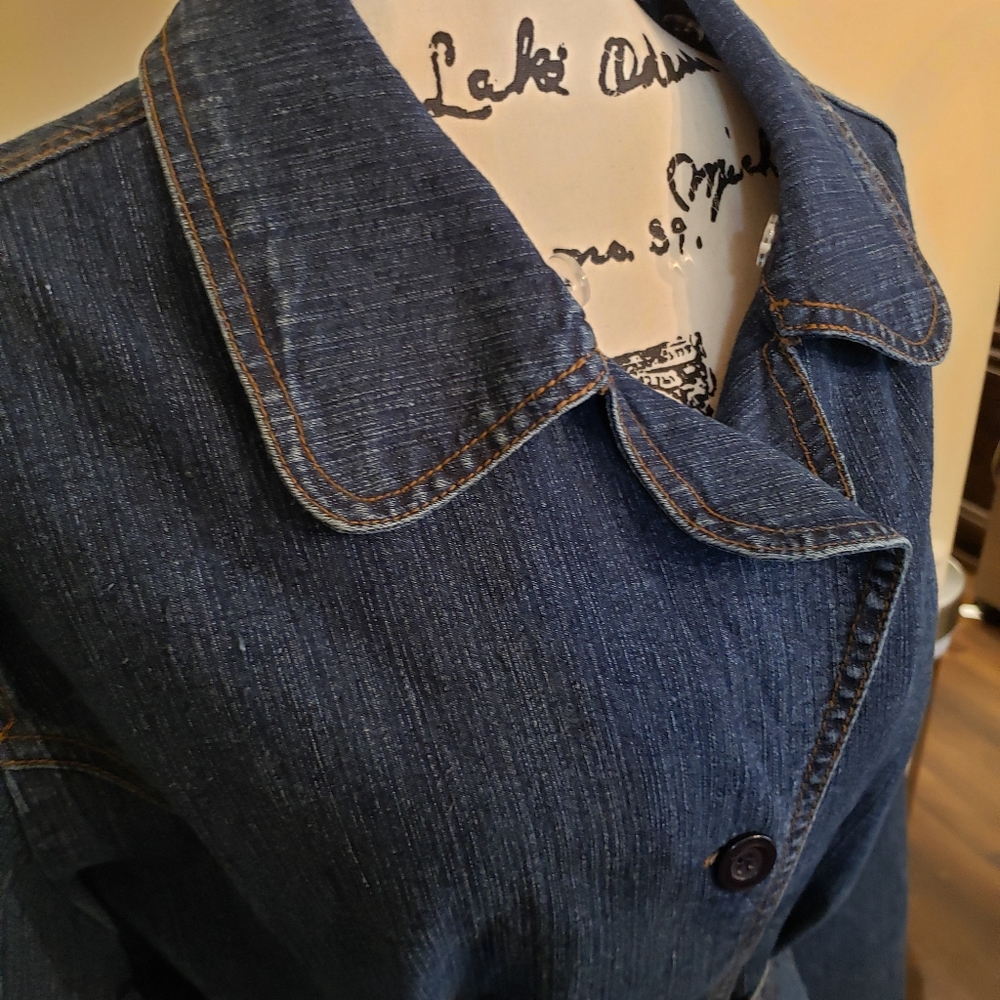 Jean Jacket - Picture 2 of 2